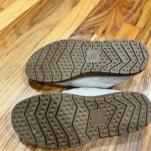 Muk Luks Blush‎ Mules Women's Size 7 Tan Cable Knit - Picture 6 of 8